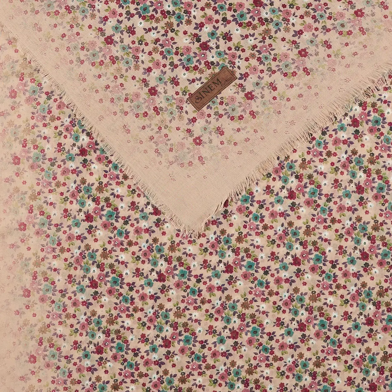 Foulard en Fil Octobre 70